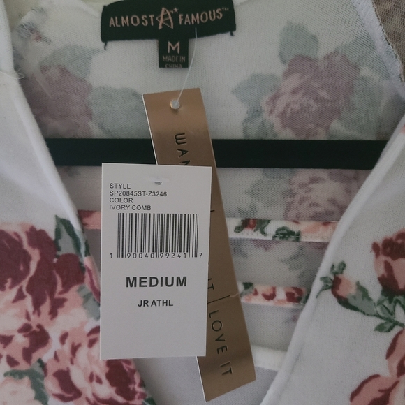 NWT ALMOST FAMOUS  hooded sweater - Picture 3 of 4